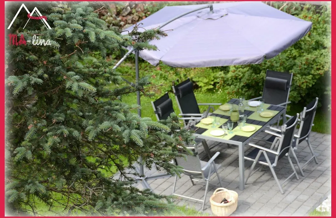 MA-lina Apartament i Pokój Gościnny-1